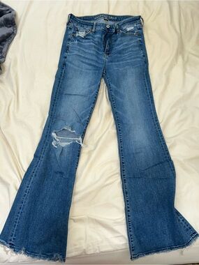 American Eagle Outfitters Medium Blue Distressed Flare Jeans